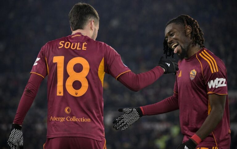 Roma vence e regressa ao 'pódio' da Liga italiana de futebol