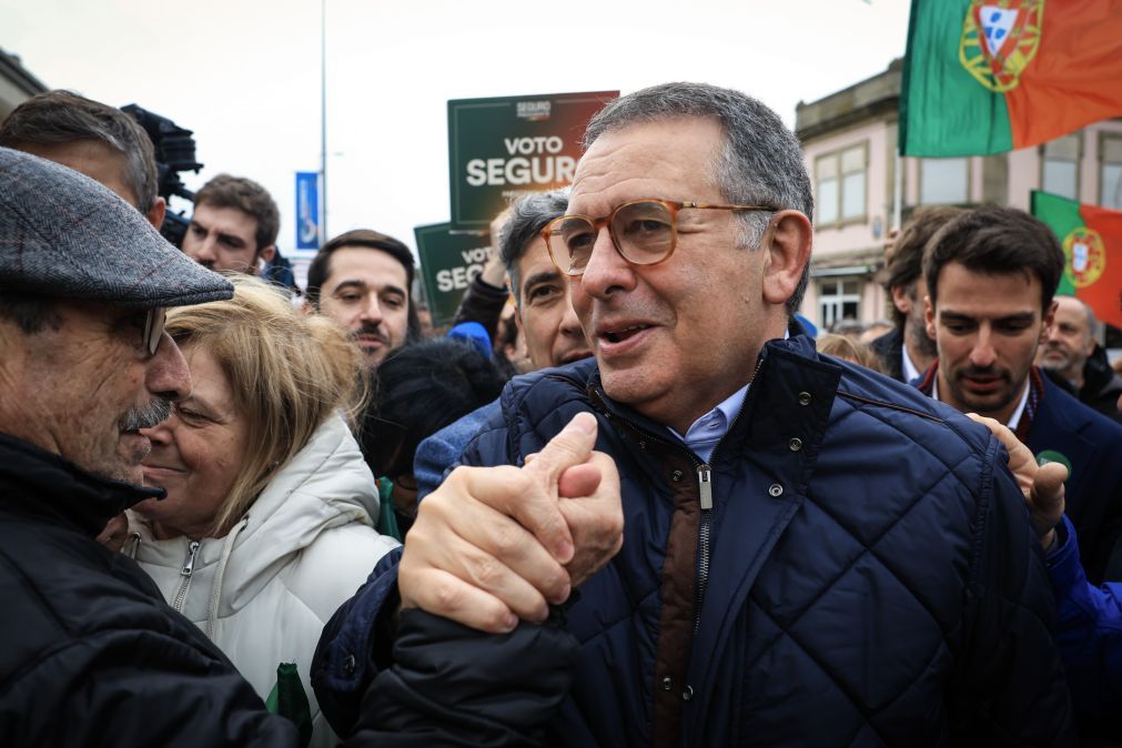 Seguro avisa que “inimigos da democracia” trarão “mundo velho” se forem eleitos
