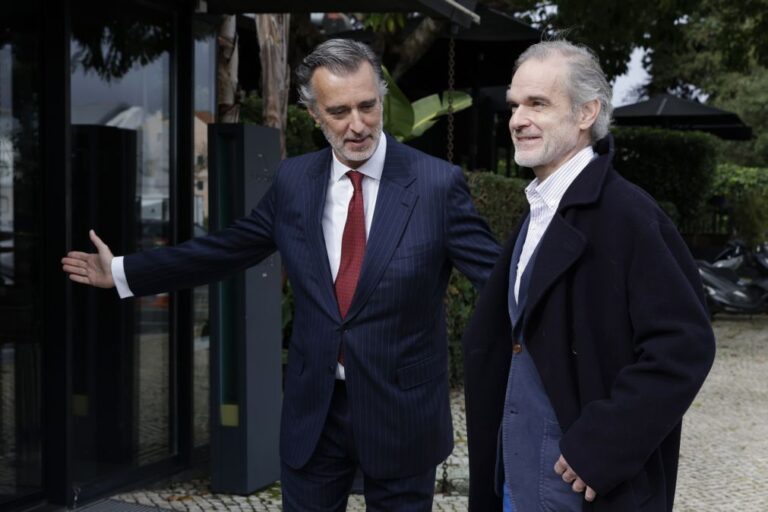 Cotrim Figueiredo alerta que ameaças dos EUA à Gronelândia podem ser 
