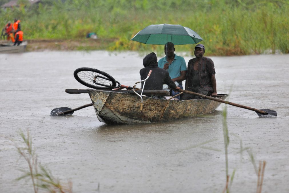 Moçambique com novo aviso vermelho de chuvas muito fortes até sexta-feira