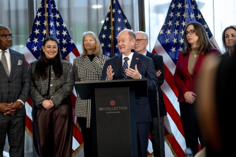 Senador dos Estados Unidos garante que não há ameaças à Gronelândia
