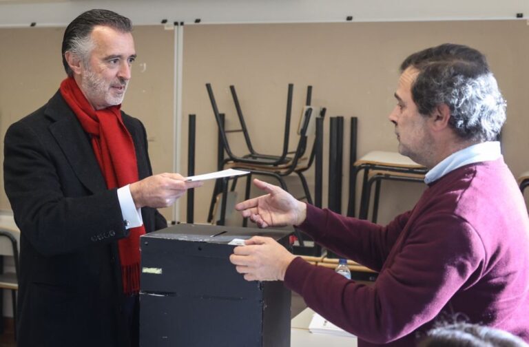 Cotrim Figueiredo pede aos portugueses para irem votar