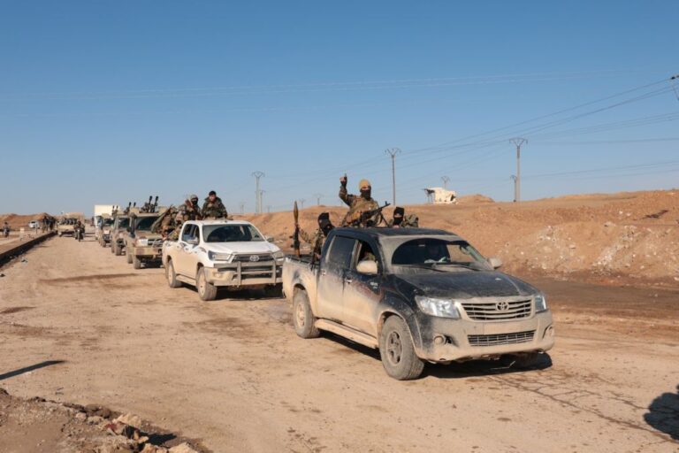Governo sírio detém 81 dos 120 'jihadistas' que fugiram de prisão controlada por curdos