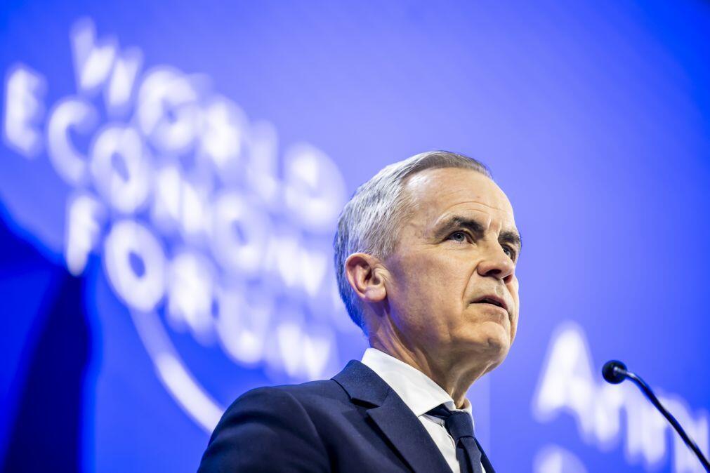 Donald Trump retira a Mark Carney convite para se juntar ao “Conselho de Paz”
