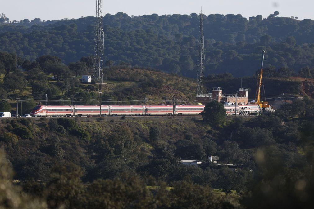Sobe para 42 número de mortos em desastre ferroviário em Espanha