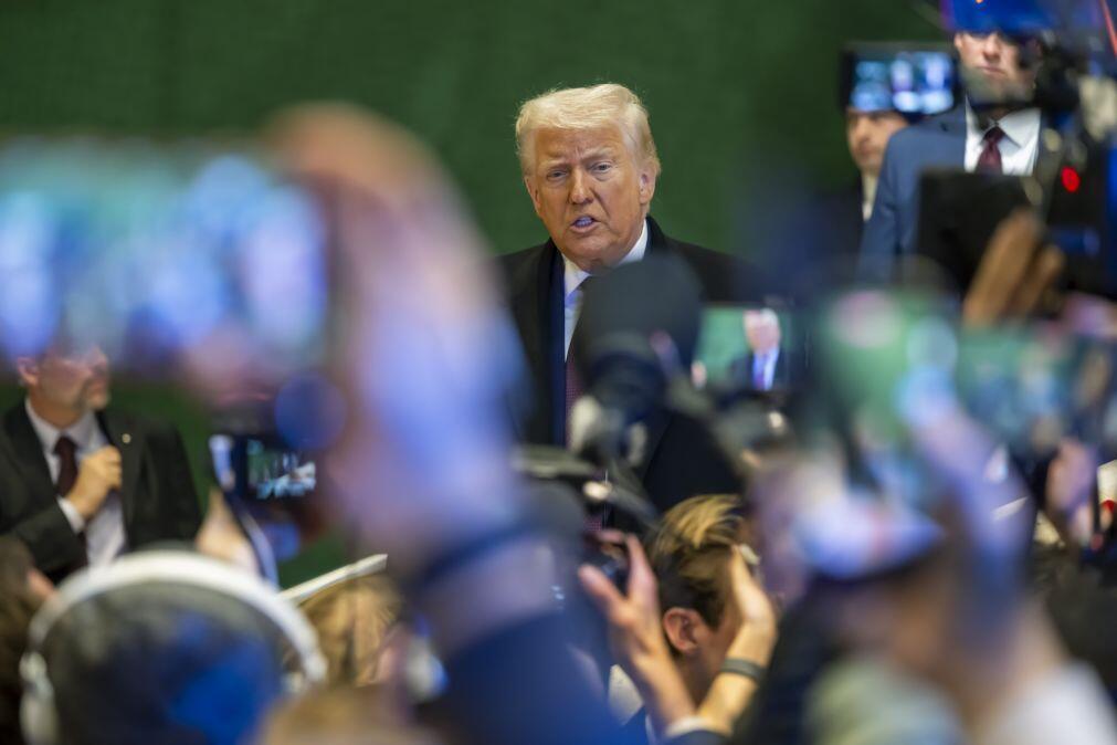 Trump apela a Putin para acabar com guerra após encontro com Zelensky