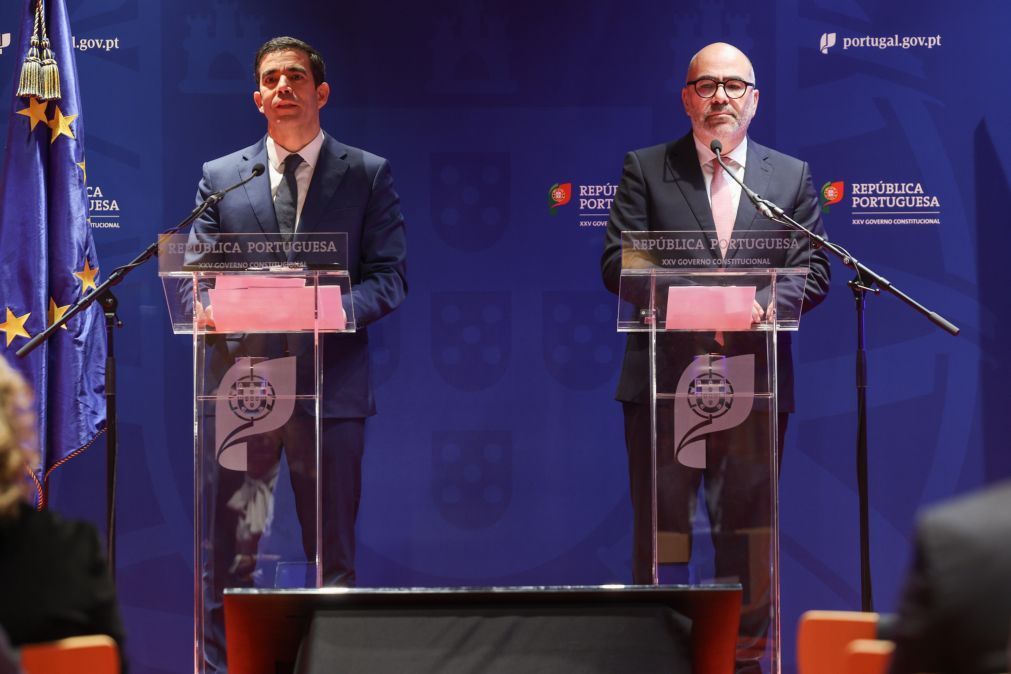 Leitão Amaro divide espaço político entre “populistas, socialistas e reformistas”