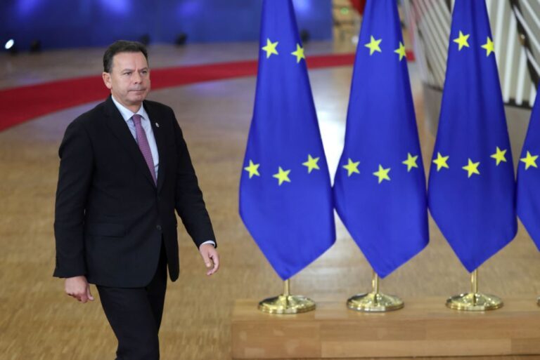 É altura de reafirmarmos a unidade e a firmeza da Europa -- PM