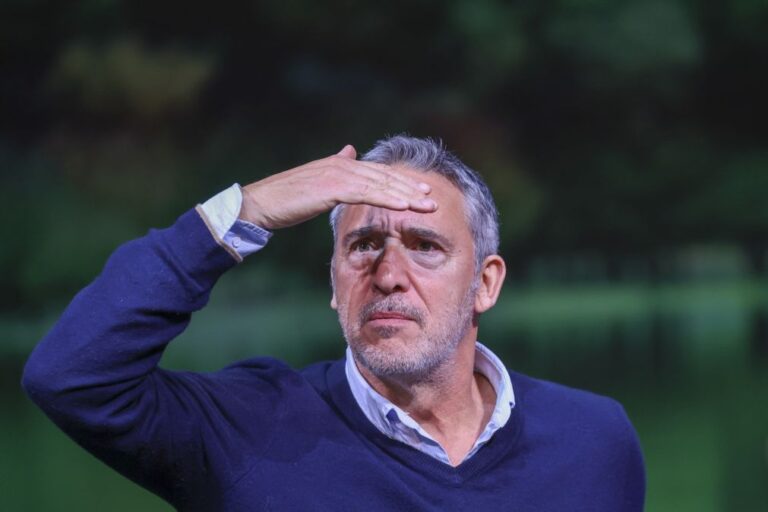 Diogo Infante aproxima clássico de Tchékov 