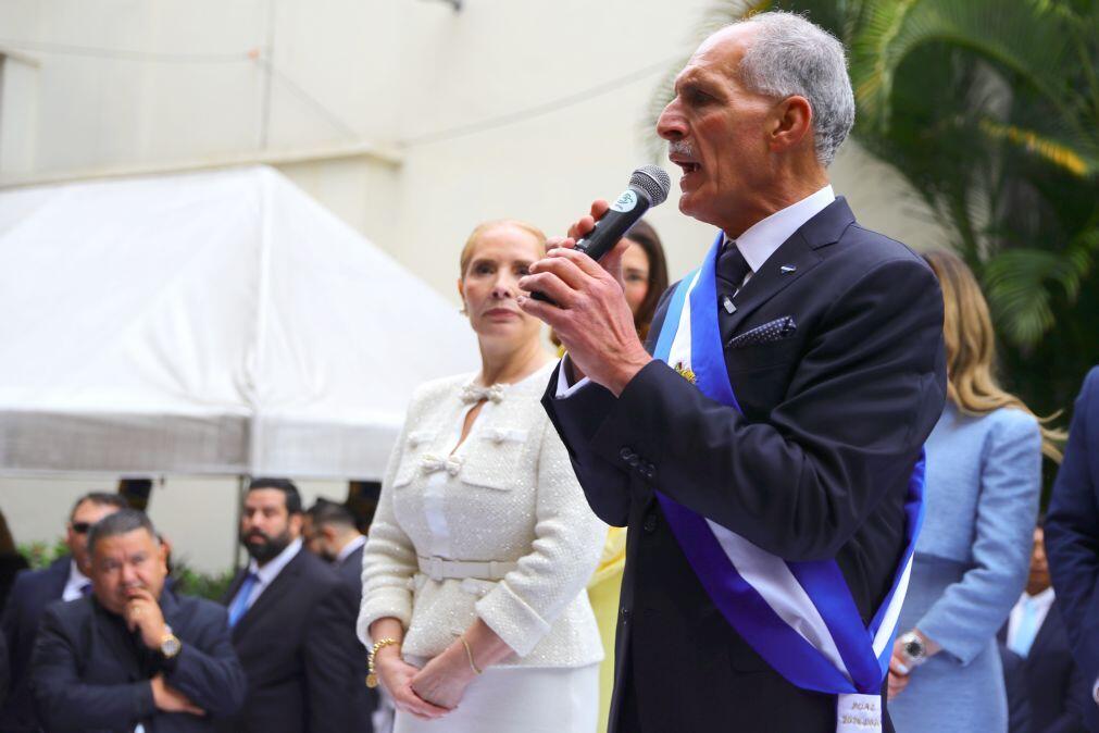 Nasry Asfura investido novo Presidente das Honduras com o apoio de Trump