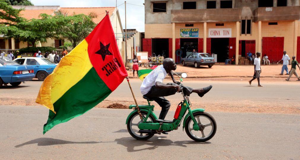Parlamento português condena golpe de Estado e apela à reposição da normalidade na Guiné-Bissau
