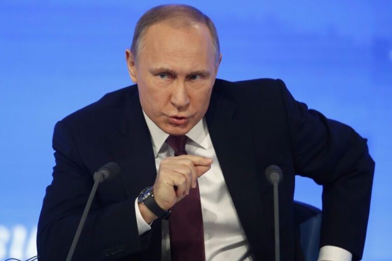 O rasto de sangue do Kremlin: A cronologia dos crimes políticos atribuídos a Vladimir Putin