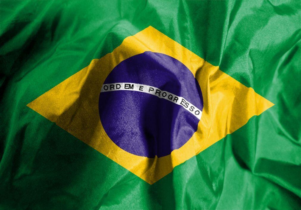 Pelo menos 15 mortos em acidente de autocarro que transportava peregrinos no Brasil