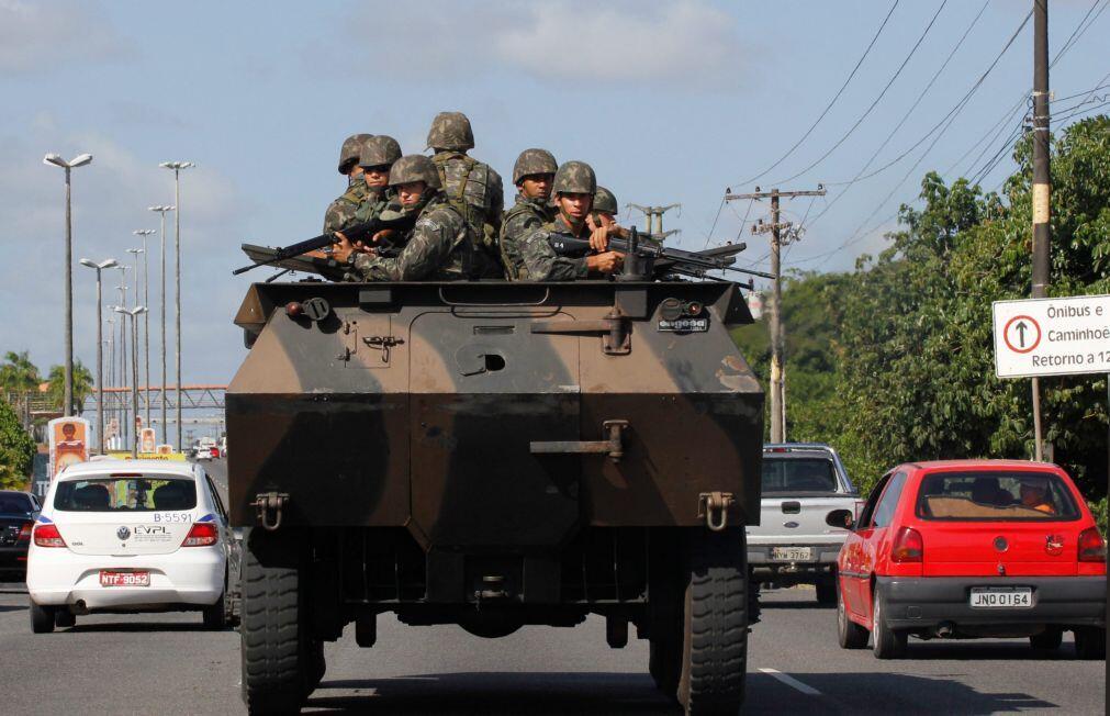 Despesa militar global aumentou para recorde 2,23 biliões de euros em 2025
