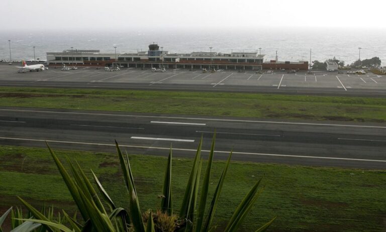 Mais de 40 voos cancelados devido ao vento forte no aeroporto da Madeira