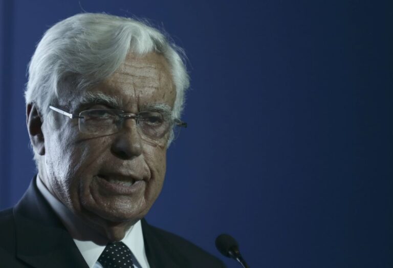 Antigo líder parlamentar do CDS-PP Nogueira de Brito morre aos 88 anos
