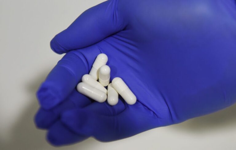 Um terço dos medicamentos aprovados não chega ao mercado em Portugal