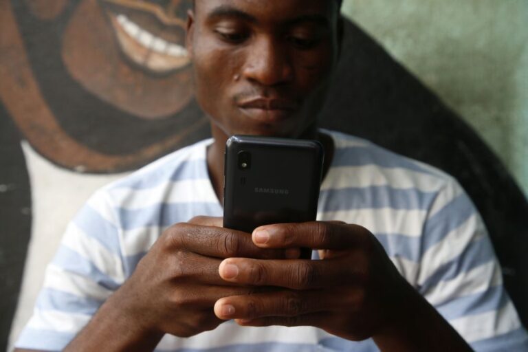 Provedor de justiça moçambicano pede inconstitucionalidade de decreto sobre telecomunicações