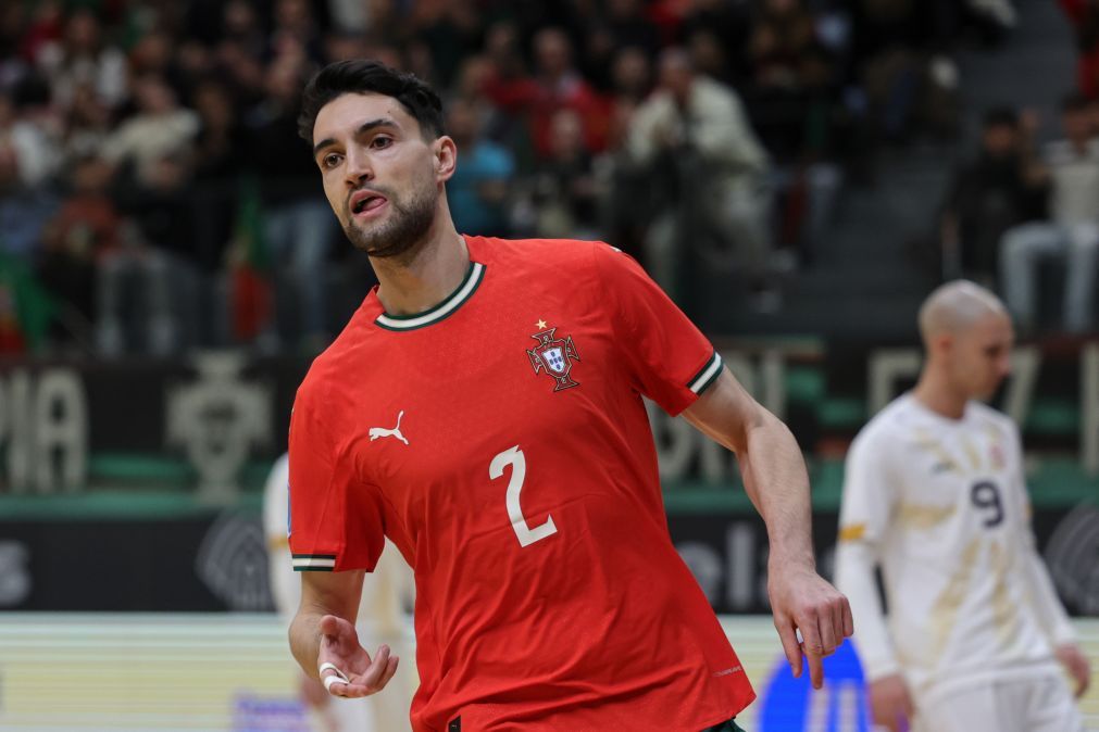 Portugal perde final com Espanha e falha ‘tri’ no Europeu de futsal
