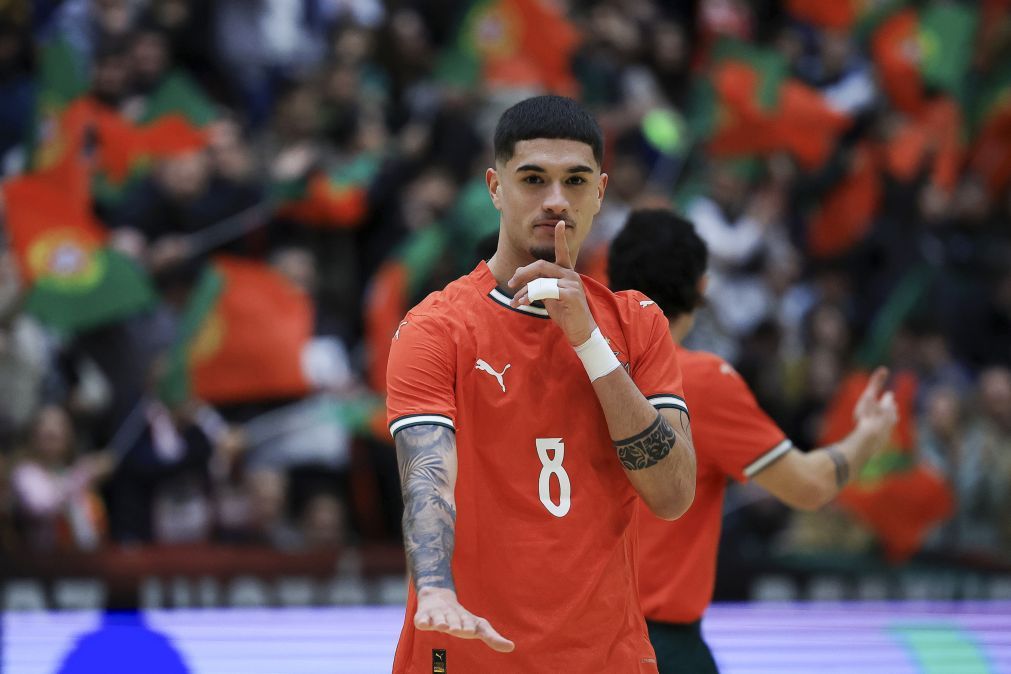 Futsal/Europeu: Portugal vence França e procura ‘tri’ frente à Espanha