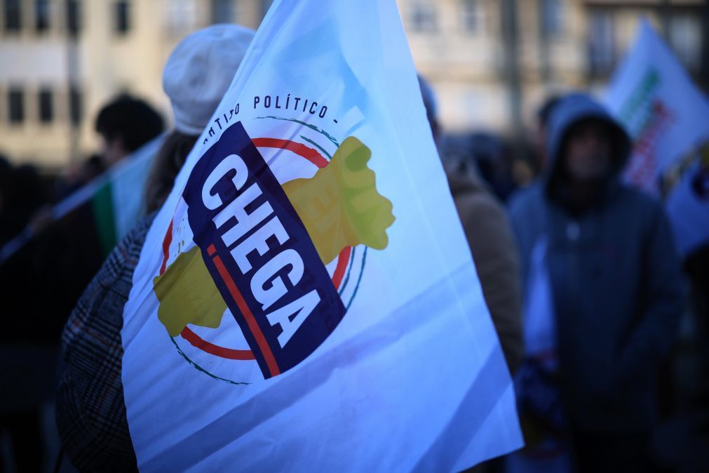 Chega sobre brasas: Assembleia da República admite debate sobre ilegalização do partido