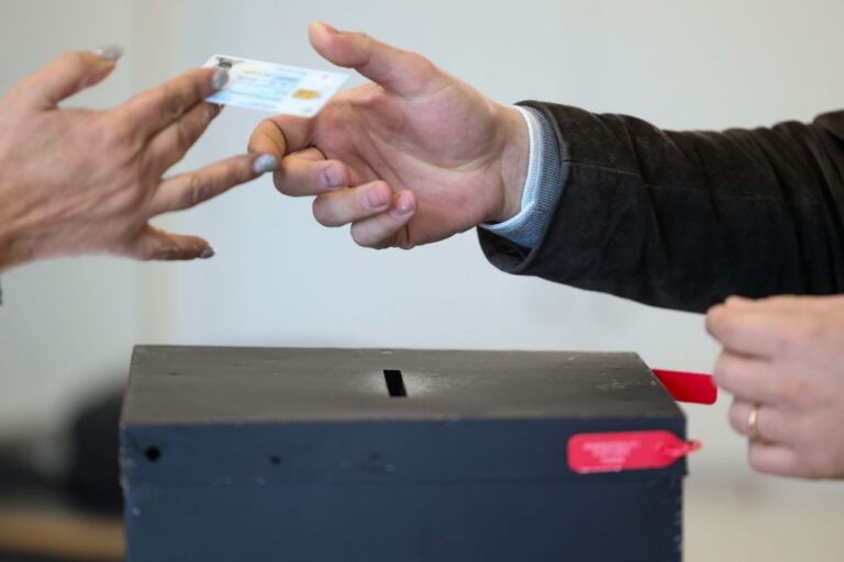 Câmara da Golegã adia eleições presidenciais para dia 15 para evitar deslocações