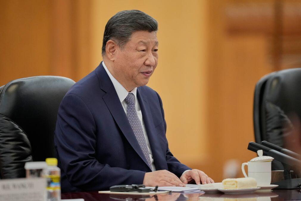 Xi Jinping quer moeda chinesa com estatuto de divisa de reserva mundial