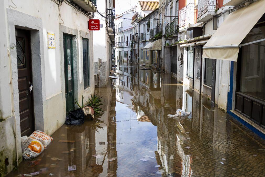 Ordenada evacuação de parte da baixa de Alcácer do Sal por subida do Sado