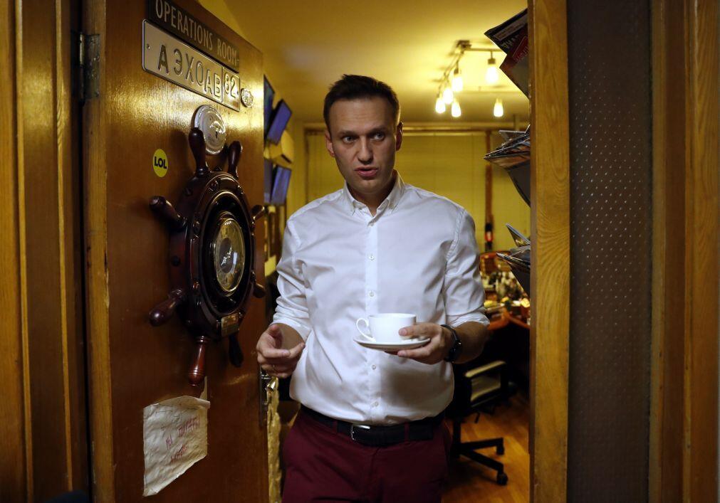 Diplomacia russa classifica como “necropropaganda” acusações de envenenamento de Navalny
