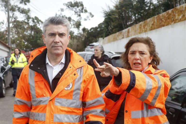 Casas notificadas para demolição na Azinhaga dos Formozinhos têm problemas estruturais - Inês de Medeiros