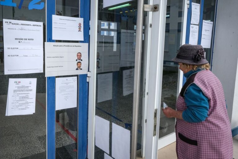 Eleitores foram à urnas em Alcácer do Sal  por 