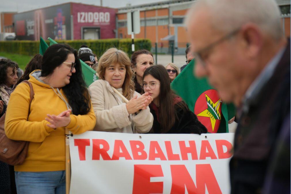 Trabalhadores da Izidoro em luta por melhores salários na fábrica do Montijo
