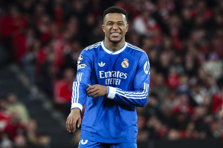 Paris Saint-Germain conforma-se com pagamento de 61 ME para fechar disputa com Mbappé