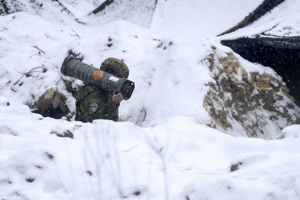 Suécia e Dinamarca iniciaram manobras militares na Gronelândia sob comando da NATO