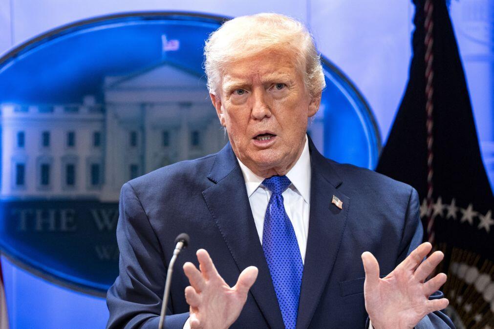 Trump anuncia aumento da nova taxa global de 10% para 15%
