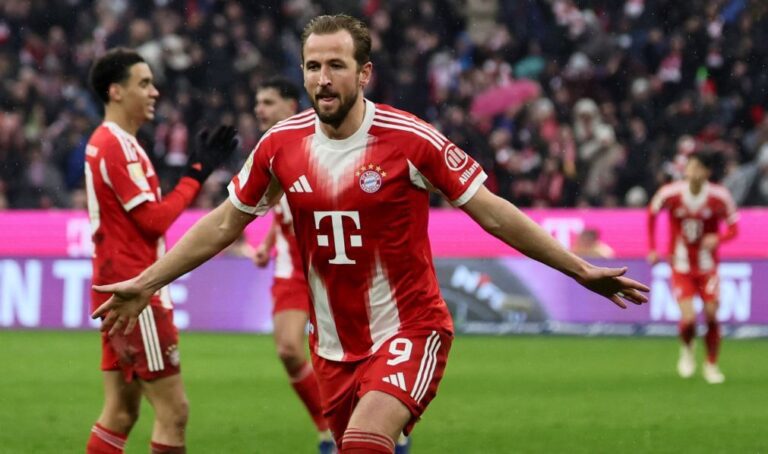 Bayern Munique vence Eintracht Frankfurt e consolida liderança da Bundesliga
