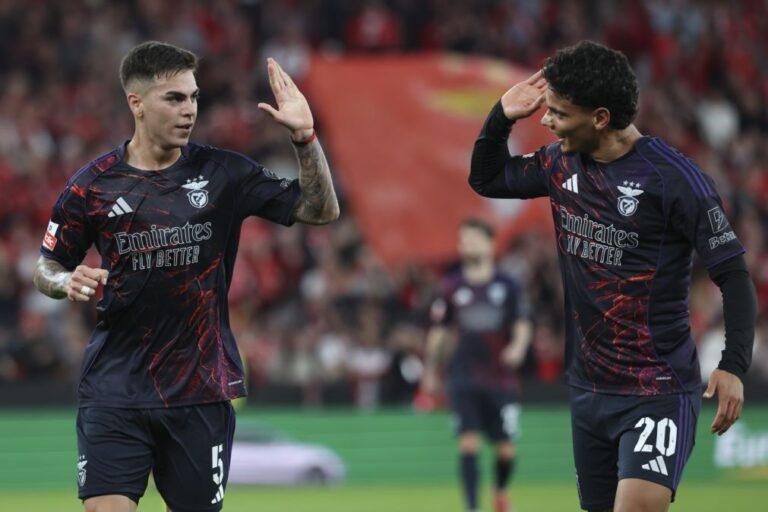 I Liga: Benfica vence AVS e fica provisoriamente a quatro pontos da liderança