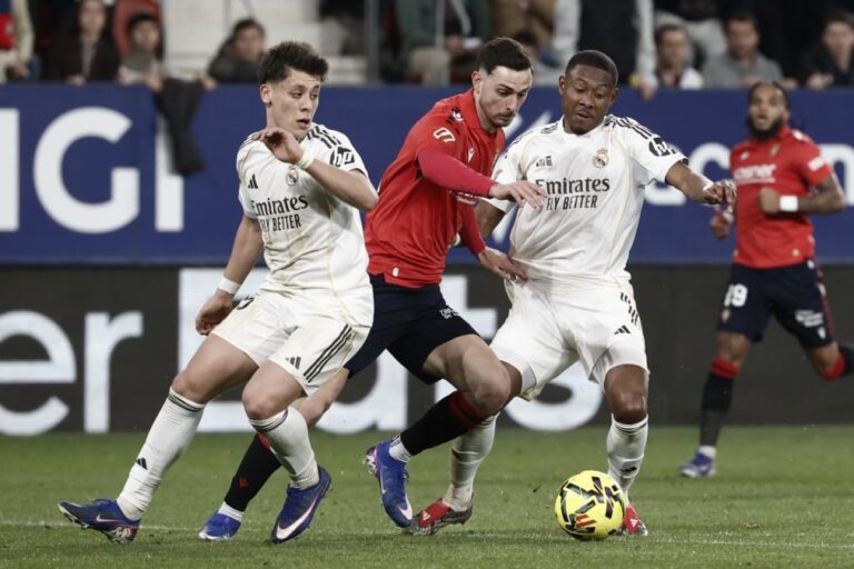 Real Madrid volta a desiludir e é batido em Pamplona pelo Osasuna