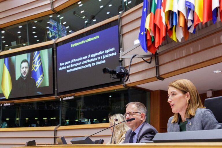 Parlamento Europeu assina empréstimo à Ucrânia de 90 mil ME bloqueado pela Hungria