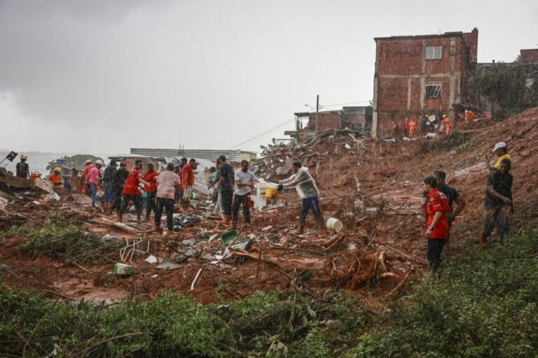 PR angolano expressa solidariedade ao Brasil pelas vítimas das chuvas torrenciais