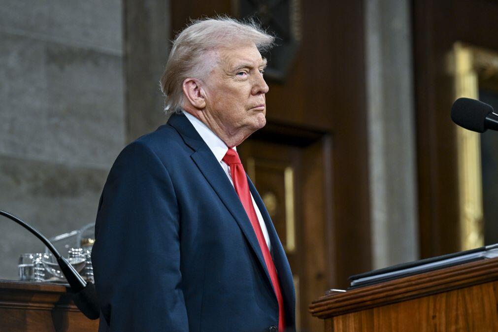 Trump vangloria-se de alcançar “recuperação histórica” para os Estados Unidos