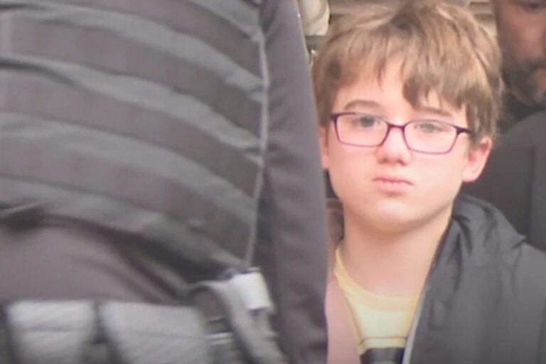 Tragédia na Pensilvânia: O menino de 11 anos que matou o pai após castigo sem consola