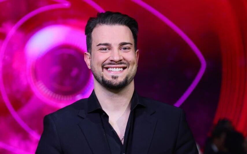 Dia dos Namorados Surpresa total! Francisco Monteiro vai estar na TVI com companhia feminina que bem conhece