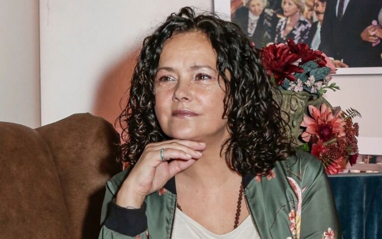 Helena Laureano Sem filtros! Atriz revela quanto pesa atualmente: 