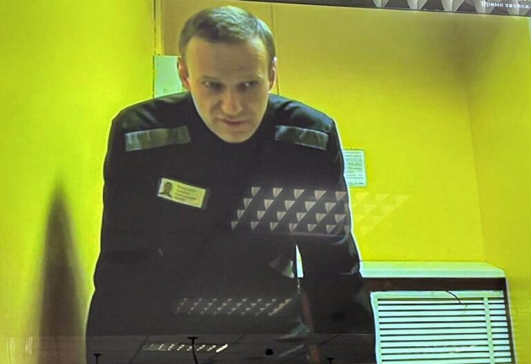 O Crime Perfeito? Revelada a toxina de sapo que silenciou Alexey Navalny