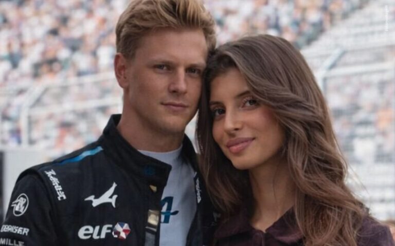 Mick Schumacher Filho de Michael Schumacher e influencer portuguesa apanhados aos beijos