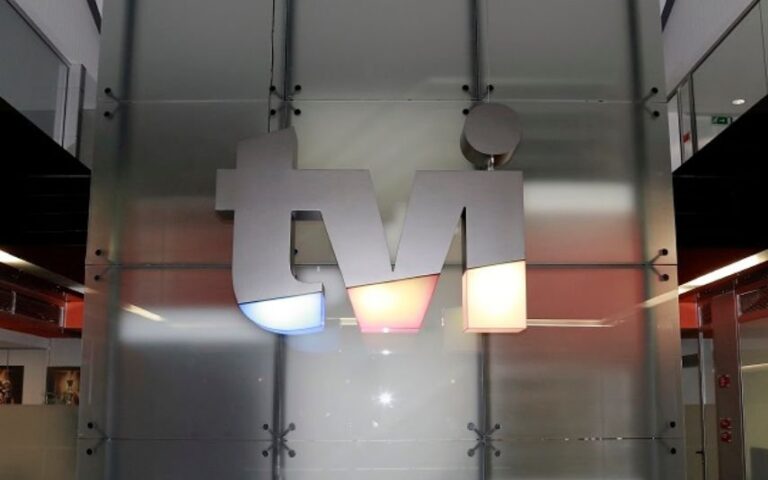 TVI Inesperado! Apresentador de renome acaba de perder espaço na estação de Queluz de Baixo