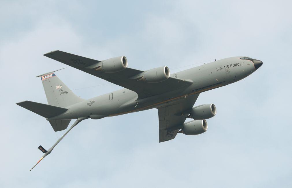 Seis tripulantes mortos na queda de avião-tanque norte-americano – novo balanço