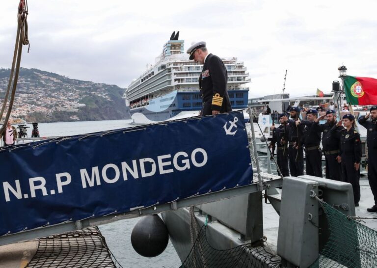 Marinheiros do NRP Mondego contestam venda do navio à República Dominicana
