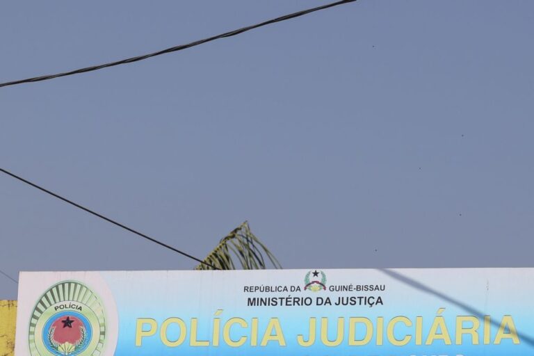 PJ guineense deteve casal que afirma curar pessoas com HIV e outras doenças